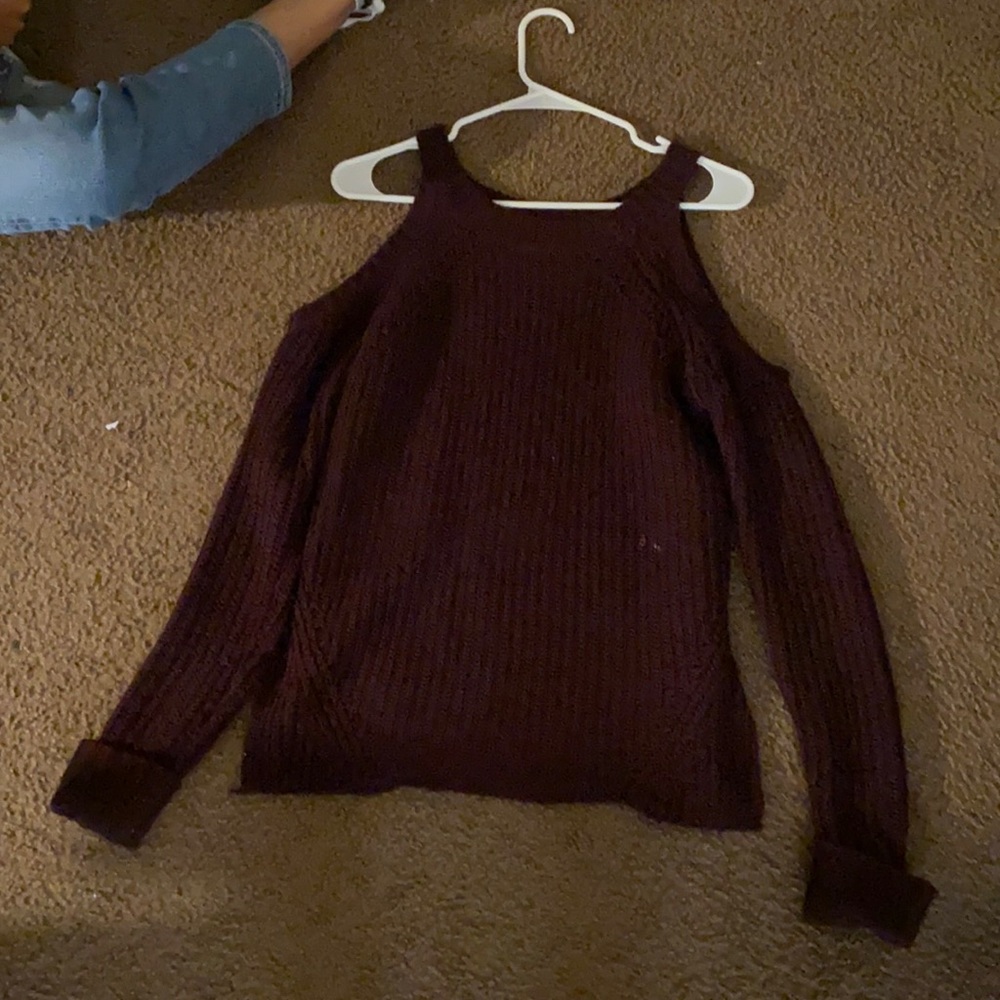Burgundy Hippie Rose cold shoulder knit sweater sm
